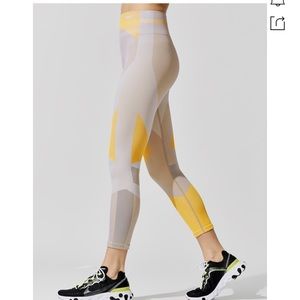 Brand new Nike sculpt leggings